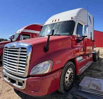 Main image Freightliner Cascadia 125